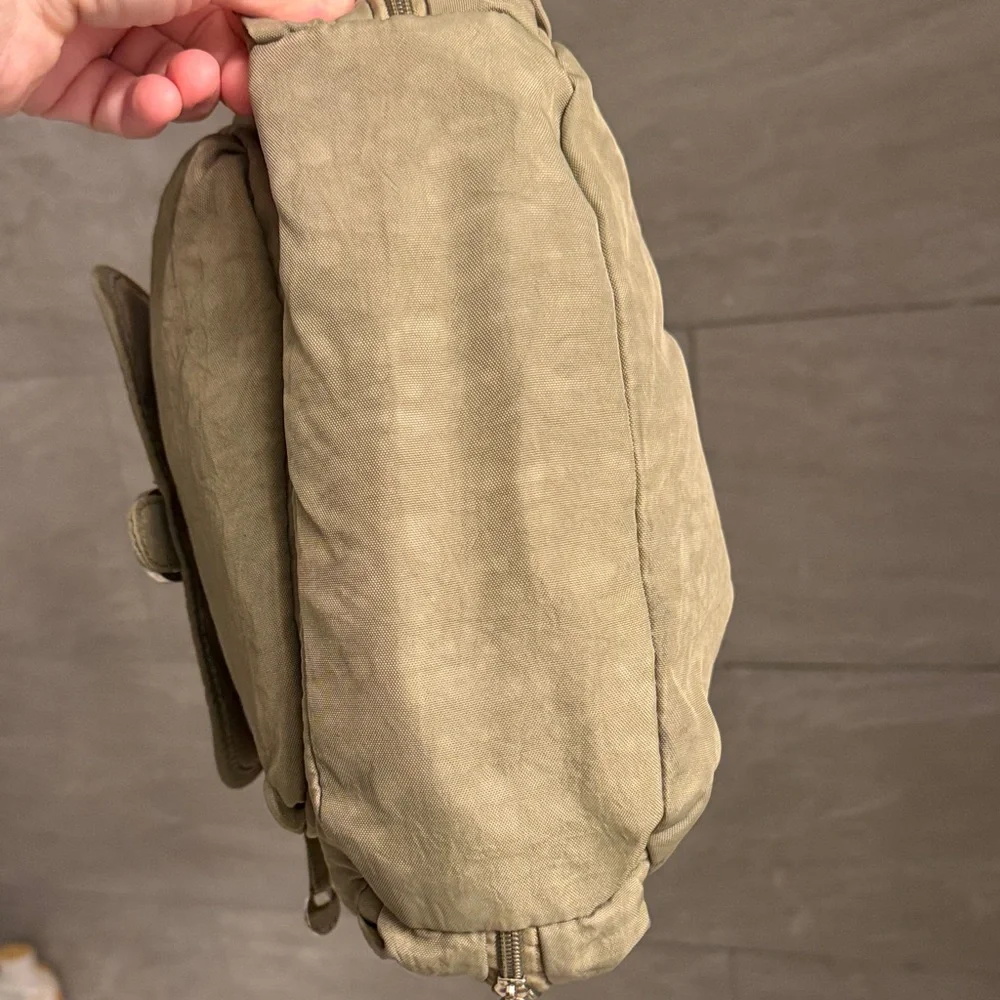 Travelon this purse